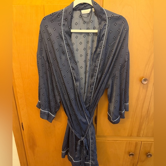 Nordstrom Short Robe - Picture 1 of 5